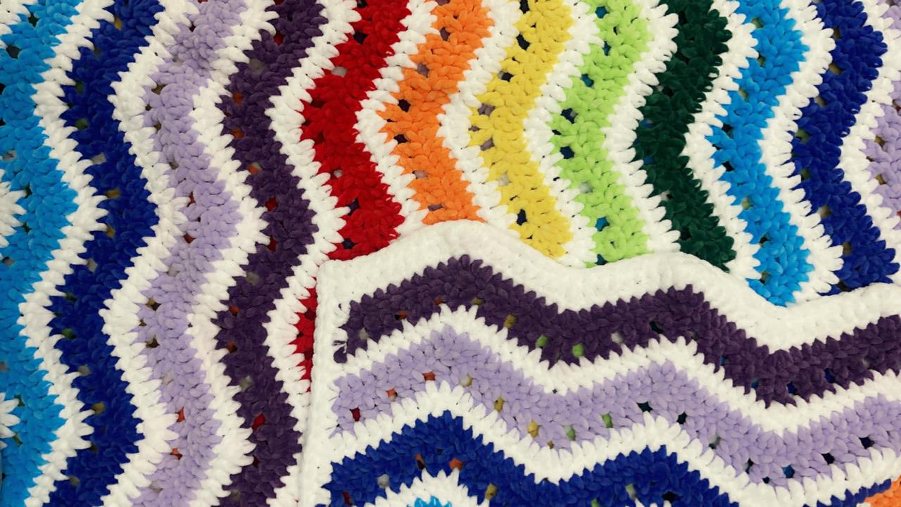 R10 Wavy - آر10 مموج