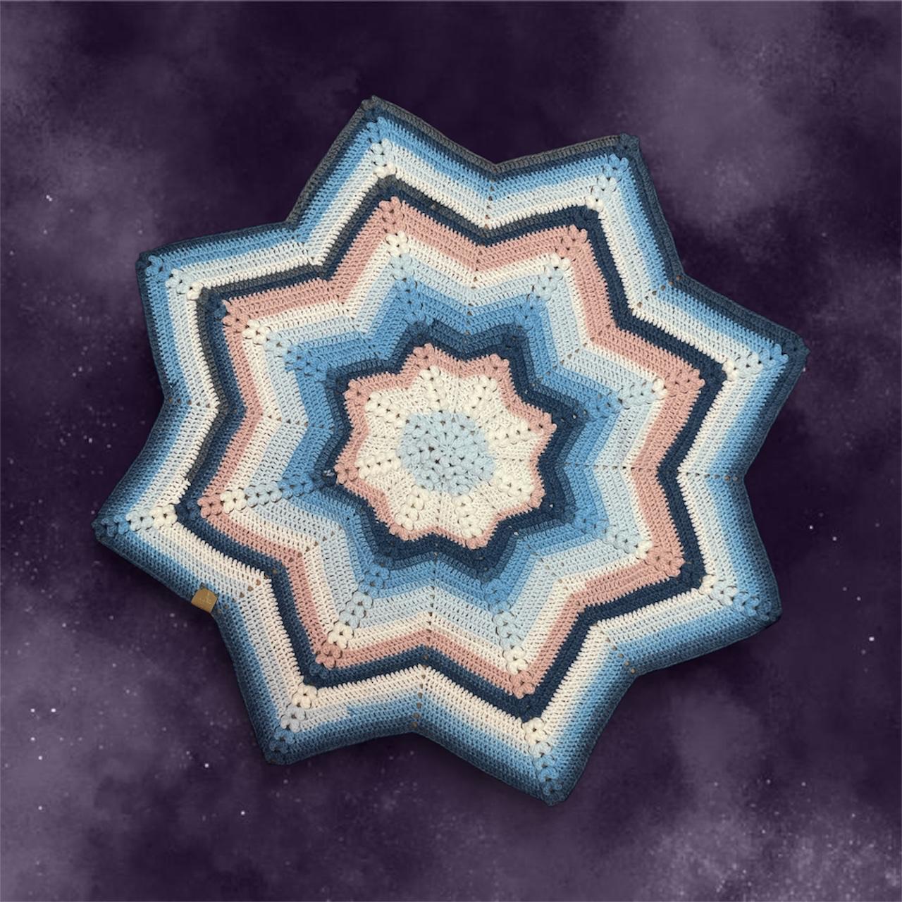 His Laughters are everywhere - ضحكاته في كل مكان